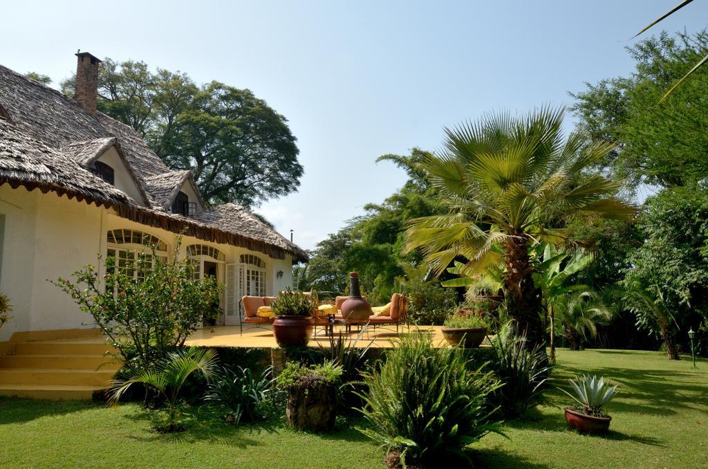 Arusha Safari Lodge Exterior photo