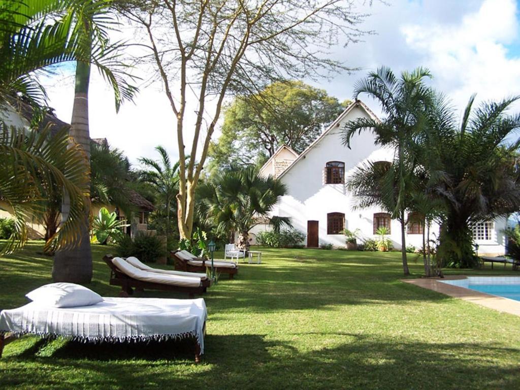 Arusha Safari Lodge Exterior photo